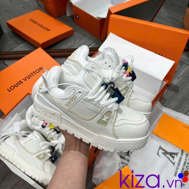 Giày louis vuitton màu trắng