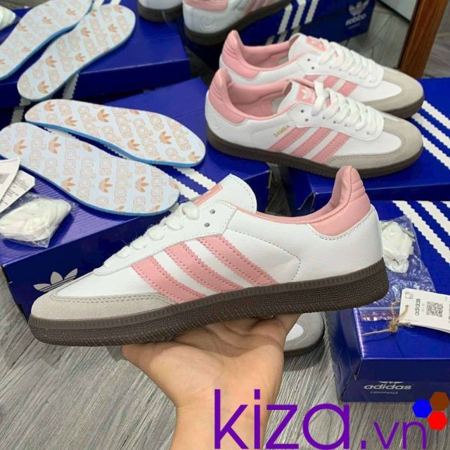 Giày Adidas nữ màu hồng