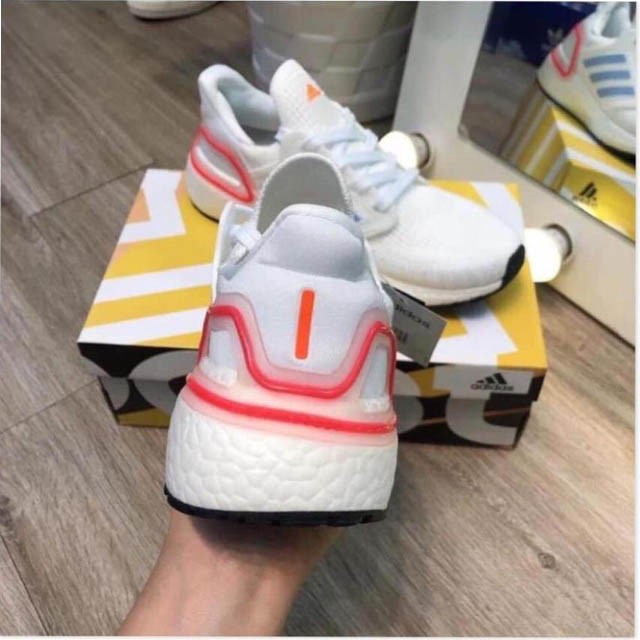 Giày Adidas Ultraboost Trắng