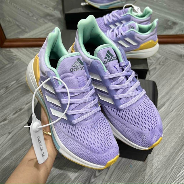 Giày EQT nữ
