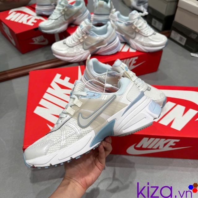 Sneaker Nike V2K white blue