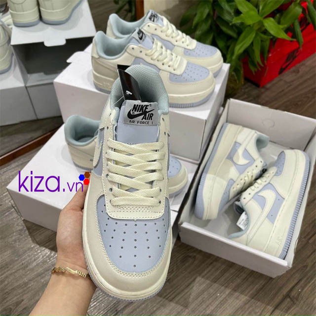 Giày nike air force one kem tím