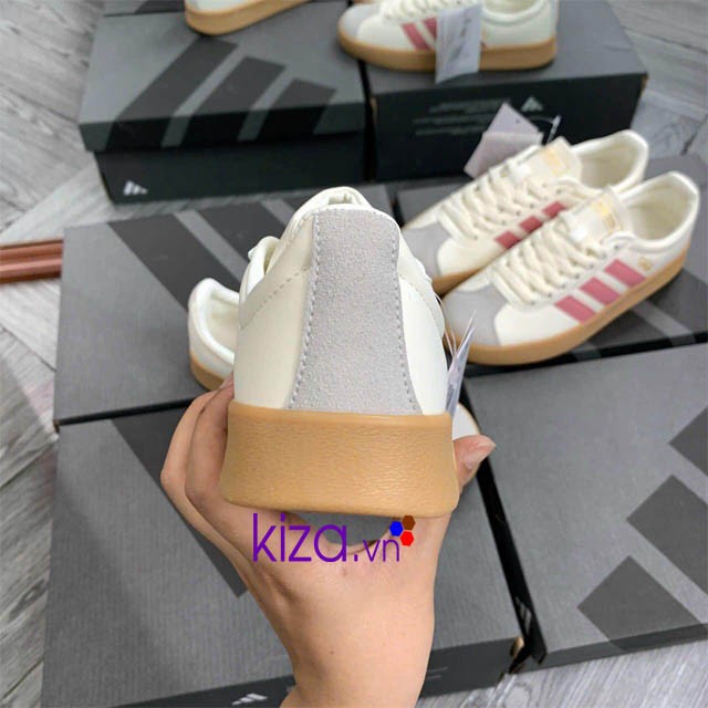 Giày Adidas VL màu kem hồng
