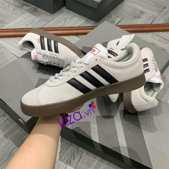 Giày Adidas VL