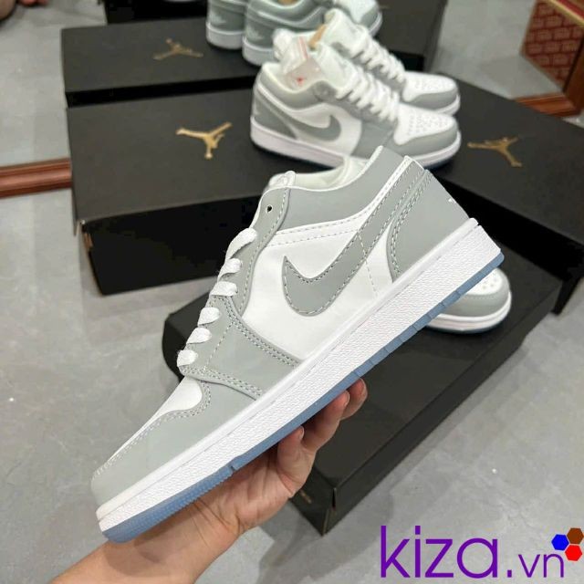 Sneaker nike jordan grey