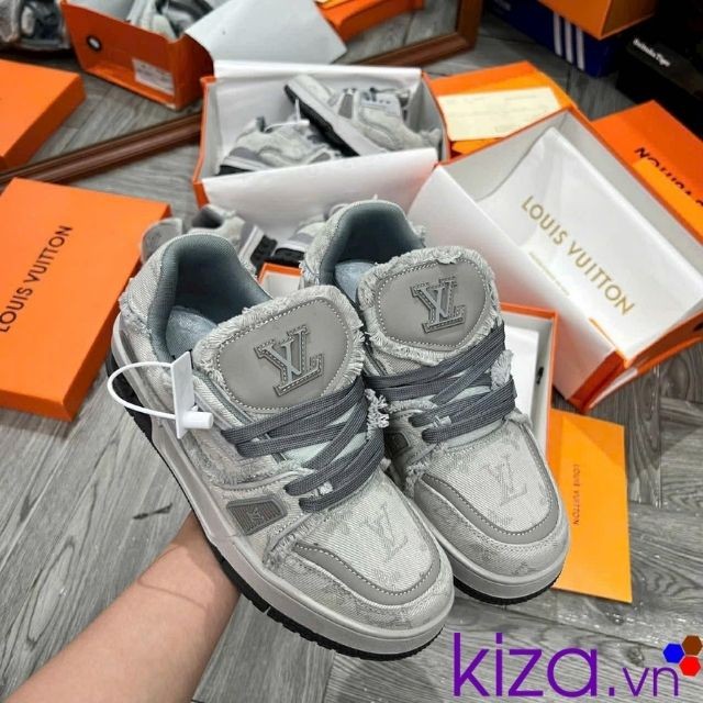 Giày louis vuitton màu xám