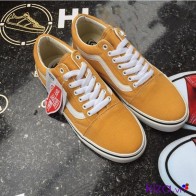 Giày Vans Old Skool màu vàng