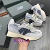 Giày New Balance 327 màu xám đen