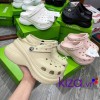 Dép sục crocs Bae nữ màu kem