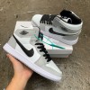 Giày Nike Jordan 1 xám 2020