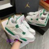 Giày nike air Jordan 4 Retro màu trắng phối xanh lá