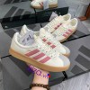 Giày Adidas VL Court màu kem hồng