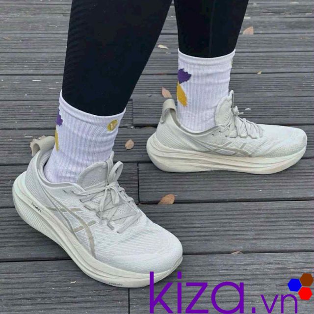 Giày Asics Gel nimbus 27 màu trắng kem phối vàng