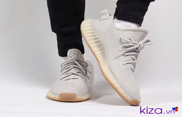 Fake yeezy best sale 350 sesame