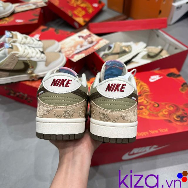 Gi&agrave;y nike Sb dunk low ngựa 2026 m&agrave;u v&agrave;ng
