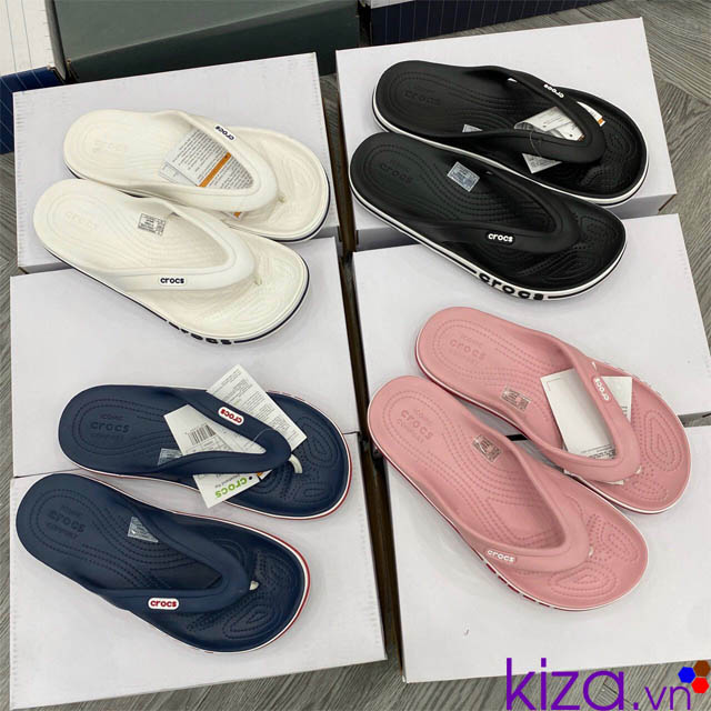 Dép xỏ ngón crocs bayaband màu đen