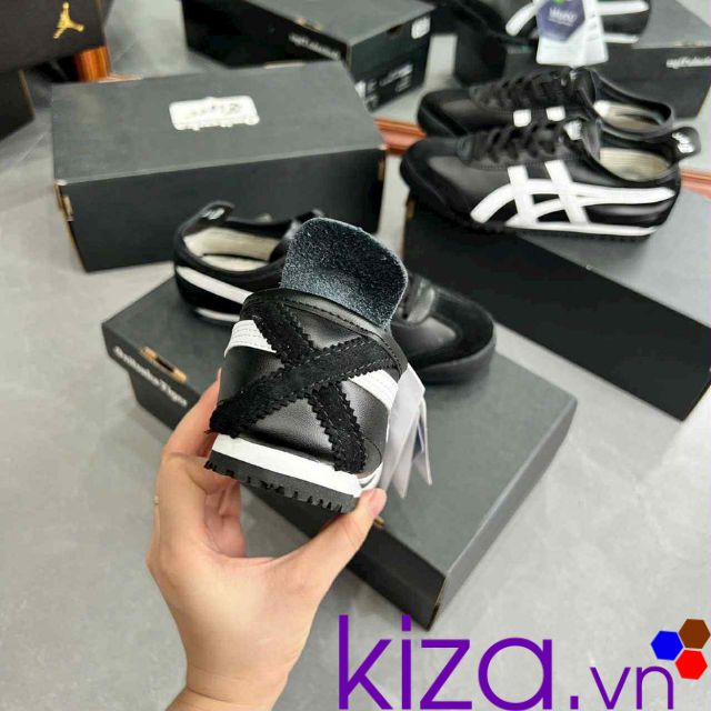 Giày Onitsuka Tiger màu đen full
