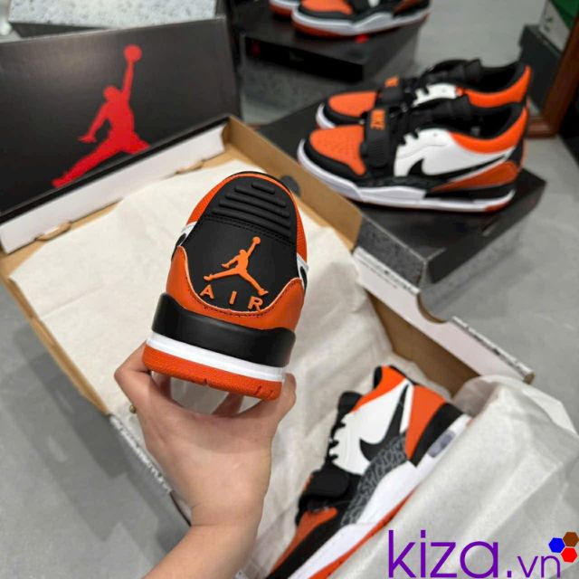 sneaker Nike Air Jordan 3 Retro đen cam