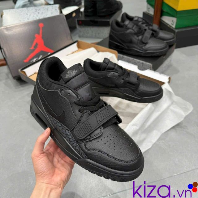 Giày Nike Air Jordan 3 Retro đen Full Giày Nike Air Jordan 3 Retro đen Full