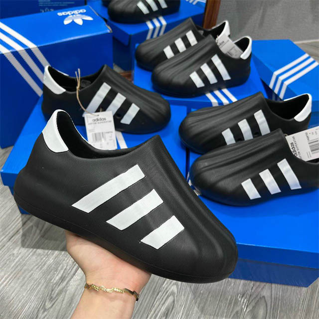 Giày Adidas Superstar Adifom màu đen