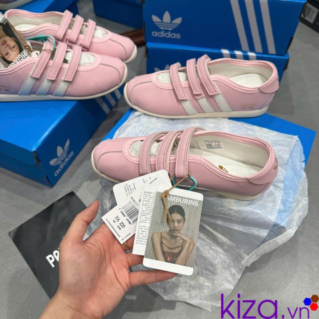 Gi&agrave;y Adidas Samba b&uacute;p b&ecirc; cho nữ