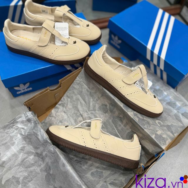 Adidas nữ Samba Mary Jane - Gi&agrave;y b&uacute;p b&ecirc; quai d&aacute;n m&agrave;u kem