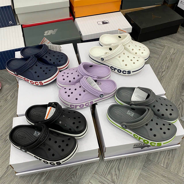 Dép sục crocs bayaband