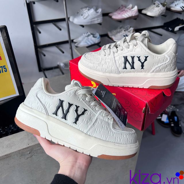 Gi&agrave;y MLB chunky Denim trắng đ&eacute; n&acirc;u Replica
