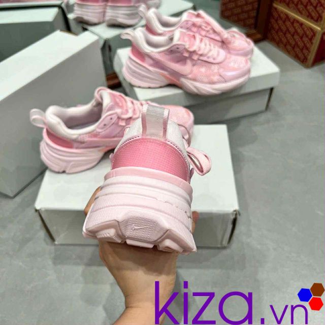 Giày Nike V2k màu hồng Giày Nike V2k màu hồng nữ