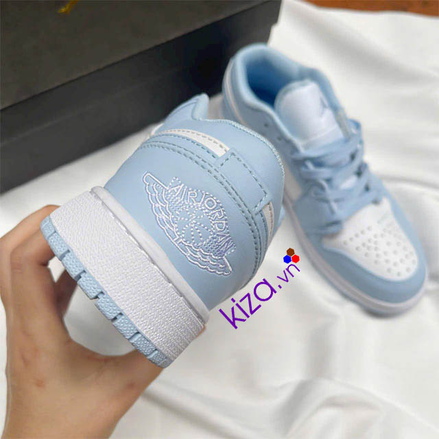 Gi&agrave;y nike jordan m&agrave;u xanh dương nam