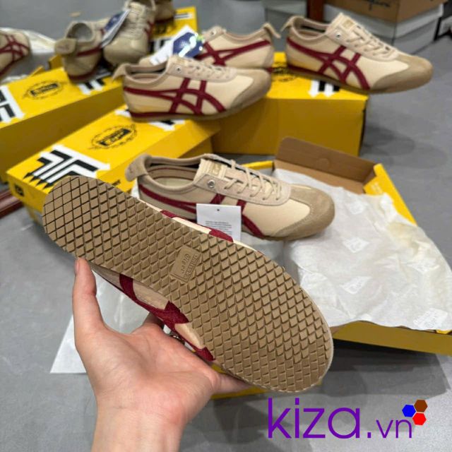 Giày Onitsuka Tiger màu nâu kem kẻ mận Giày Tiger màu kem nâu