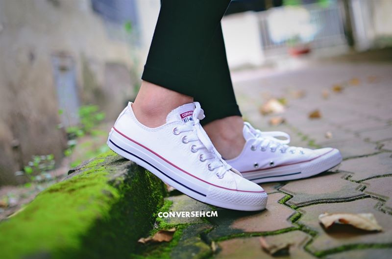 mua giày converse côt thấp màu trắng