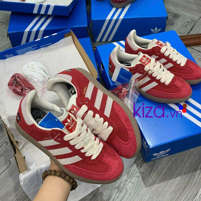 Giày Adidas Samba og màu đỏ