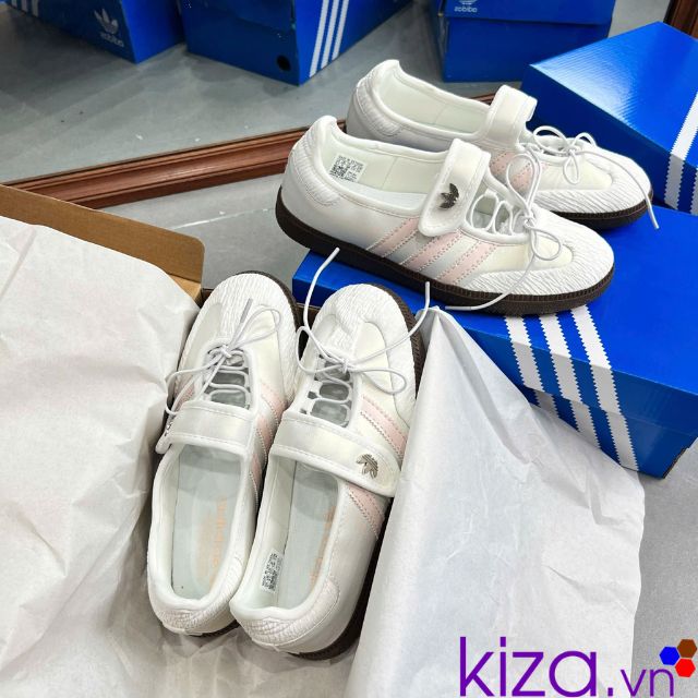 Gi&agrave;y samba b&uacute;p b&ecirc; m&agrave;u trắng hồng