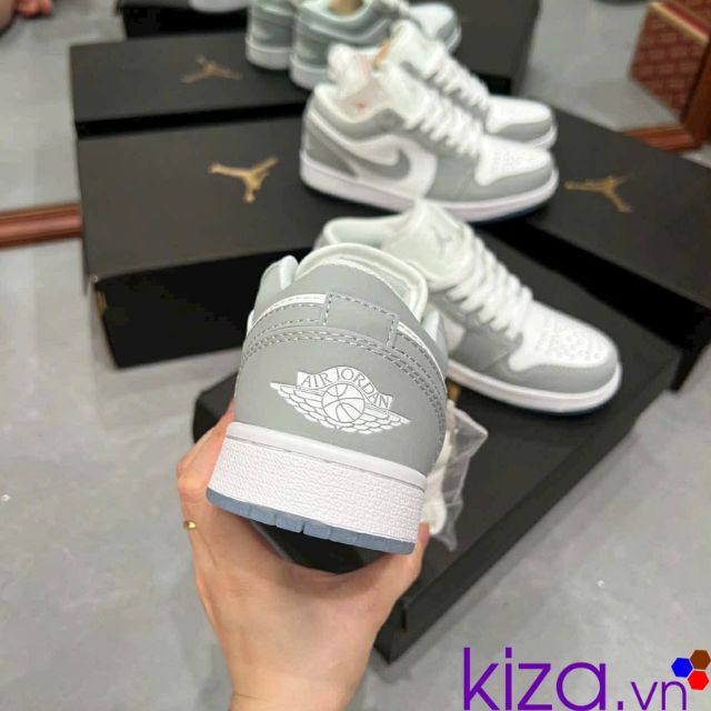 Giày nike jordan thấp cổ màu xám Giày nike nữ jordan thấp cổ màu xám